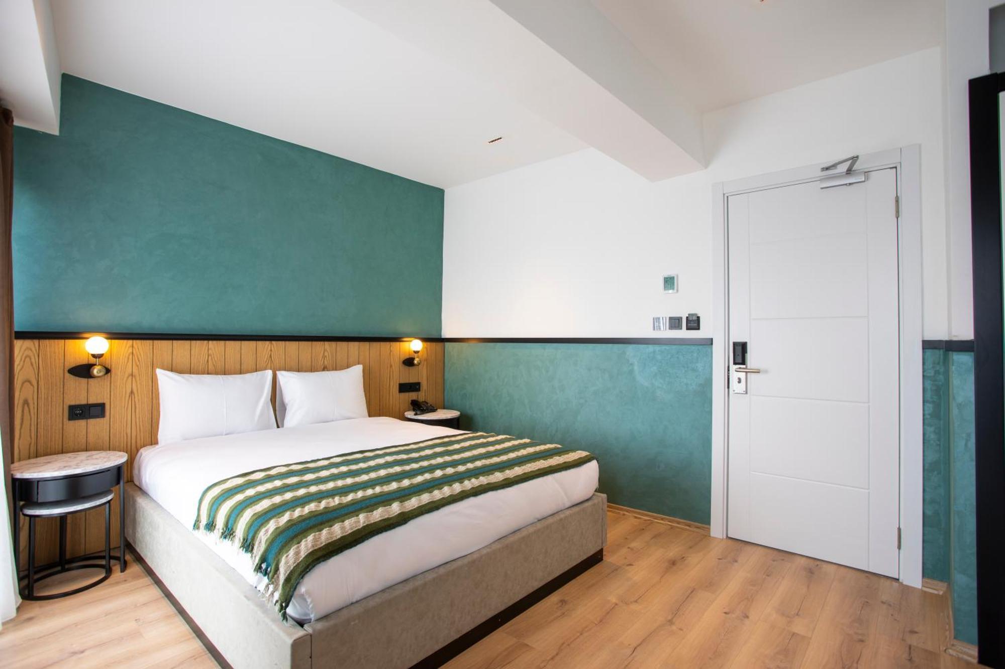 Fragments Hotel 4*