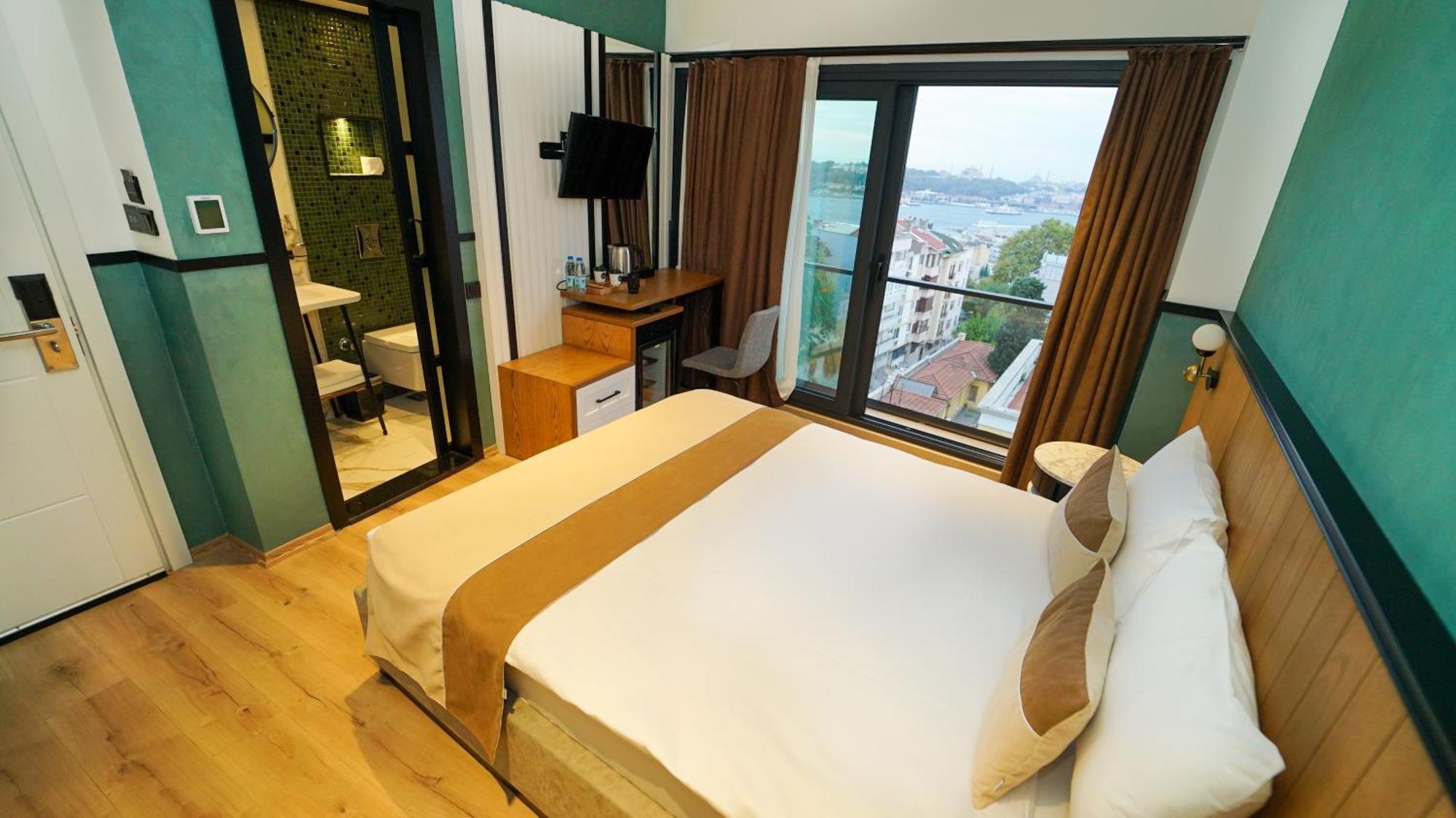Hotel Fragments Istanbul