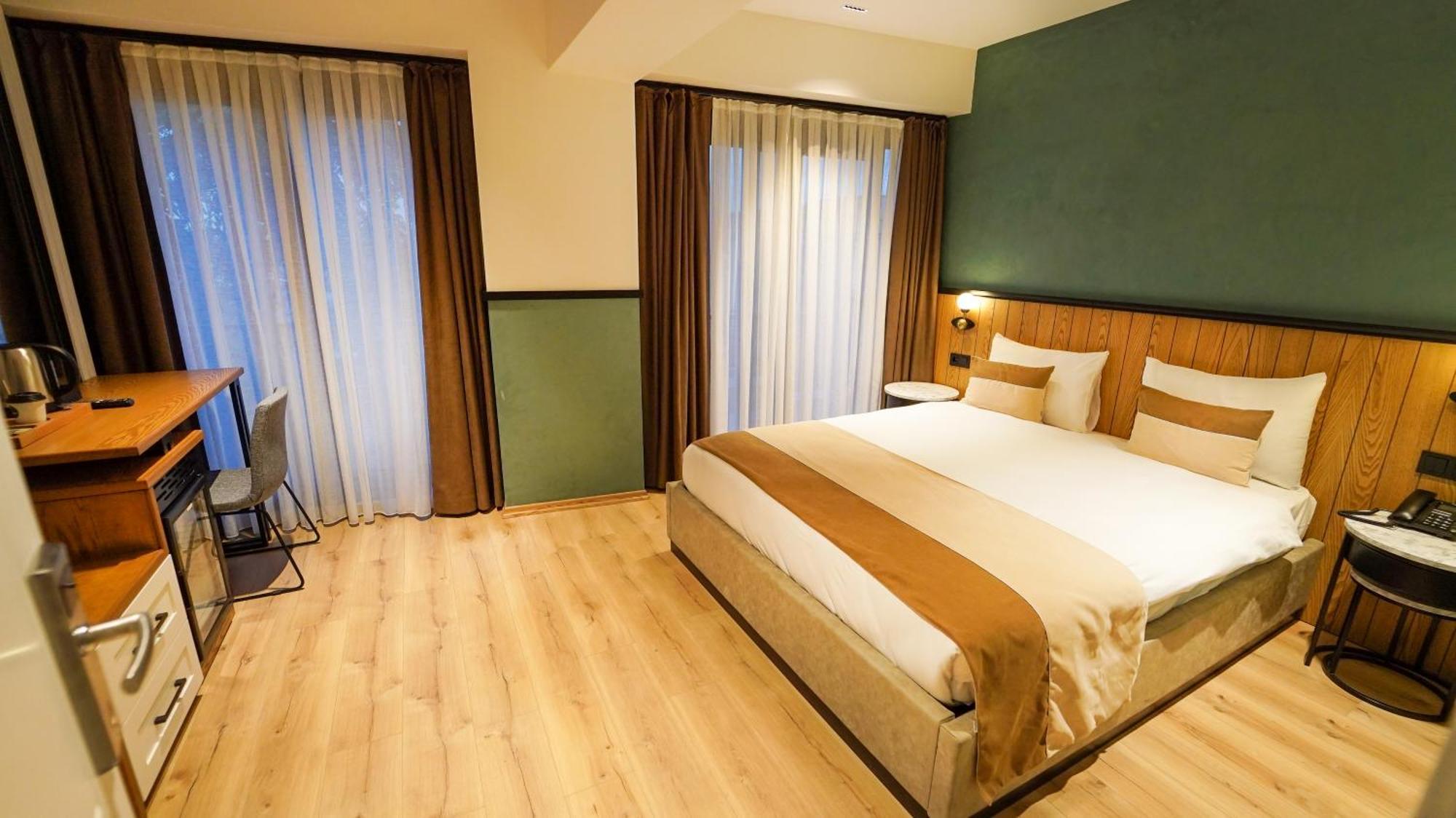 Fragments Otel 4*