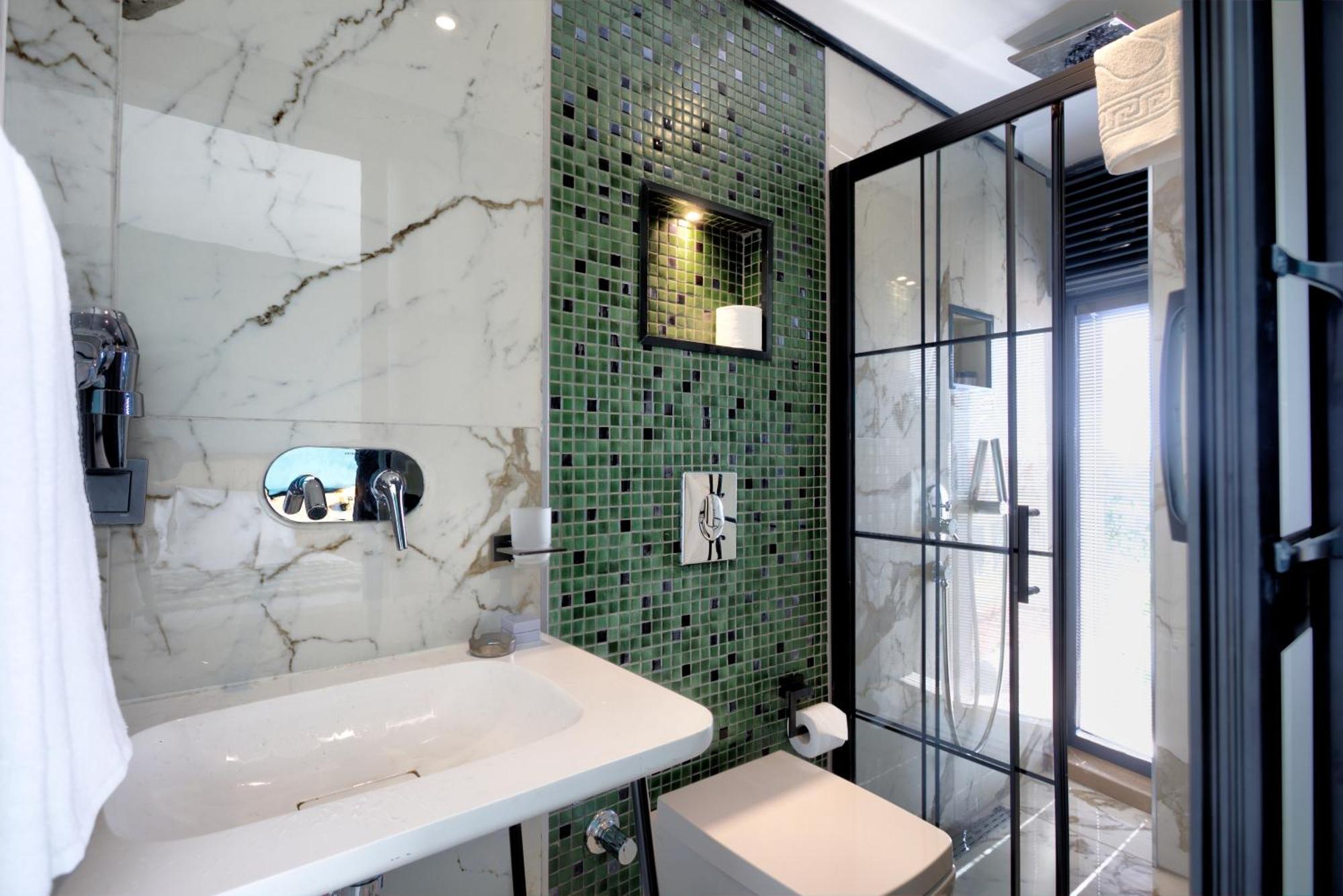 Fragments Hotel 4*